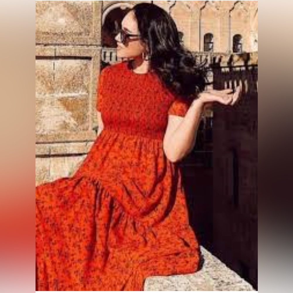 NWOT  Zara Floral-Print Midi Dress, - Picture 3 of 7